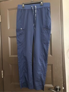 Sale NWOT Women’s Med Couture Navy Scrub Pants Size Small
